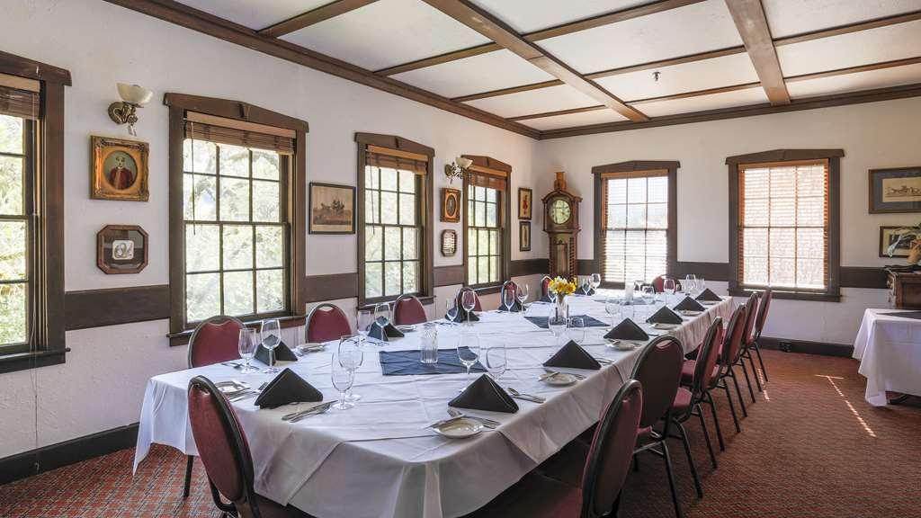 Benbow Historic Inn Garberville Bagian luar foto